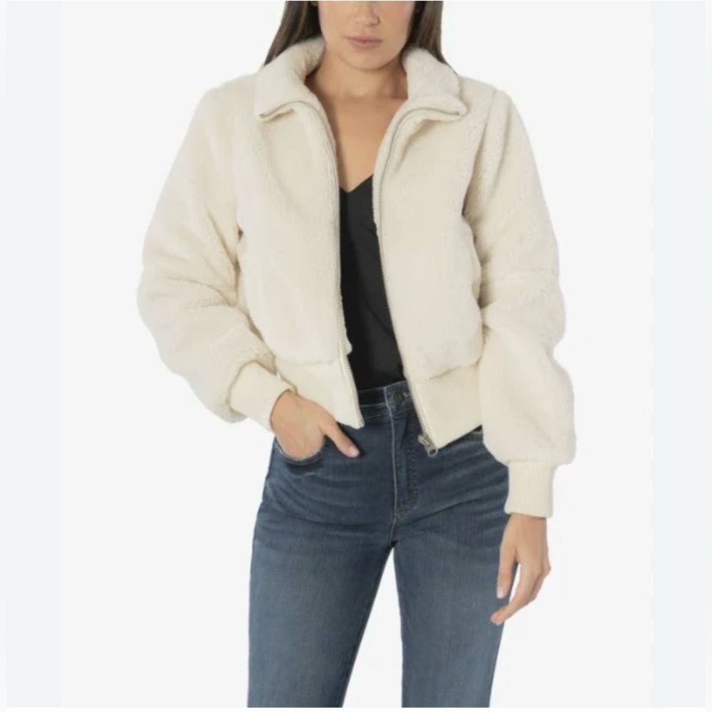 KUT from the Kloth Mireya Faux Sherpa Bomber/cream/small